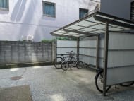 v20251003150706/fresh/building/J00100418679_14