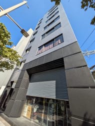 v20251003150706/fresh/building/J00100510857_10