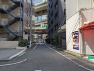 v20251003150706/fresh/building/J00100512591_13