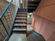 v20251006150705/fresh/building/J00100363100_10