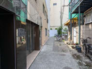 v20251006150705/fresh/building/J00100373160_2