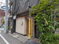 v20251006150705/fresh/building/J00100373782_7