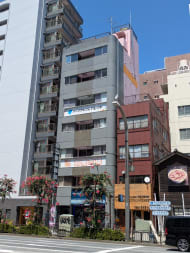 v20251006150705/fresh/building/J00100379126_8