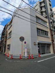 v20251006150705/fresh/building/J00100379128_7