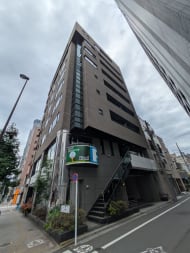 v20251006150705/fresh/building/J00100379185_12