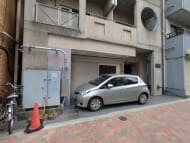 v20251006150705/fresh/building/J00100379194_10