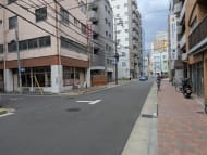 v20251006150705/fresh/building/J00100379194_15