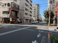 v20251006150705/fresh/building/J00100389691_14