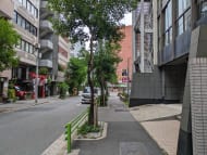 v20251006150705/fresh/building/J00100390718_12