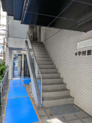 v20251006150705/fresh/building/J00100393562_11