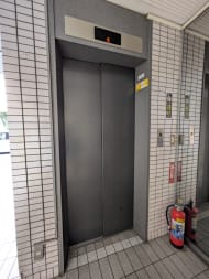 v20251006150705/fresh/building/J00100393894_4