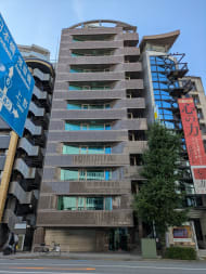 v20251006150705/fresh/building/J00100395882_1
