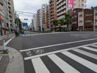 v20251006150705/fresh/building/J00100401451_2