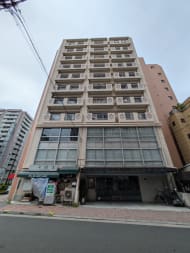 v20251006150705/fresh/building/J00100401451_9