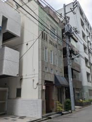 v20251006150705/fresh/building/J00100401597_5