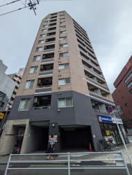 v20251006150705/fresh/building/J00100403701_5