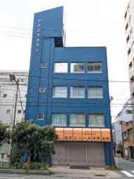 v20251006150705/fresh/building/J00100404968_1