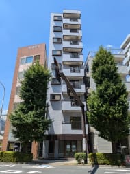 v20251006150705/fresh/building/J00100407273_1