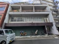 v20251006150705/fresh/building/J00100428823_1