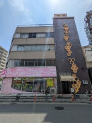 v20251007150704/fresh/building/J00100360598_10