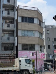 v20251007150704/fresh/building/J00100360598_8