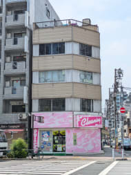 v20251007150704/fresh/building/J00100360598_9