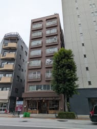 v20251007150704/fresh/building/J00100360678_6