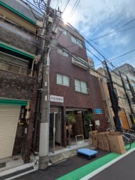 v20251007150704/fresh/building/J00100361981_7