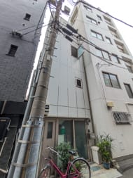 v20251007150704/fresh/building/J00100370240_8