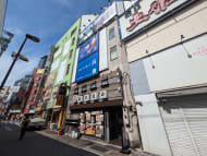 v20251007150704/fresh/building/J00100378399_5