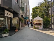 v20251007150704/fresh/building/J00100381978_14