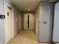 v20251007150704/fresh/building/J00100382206_19