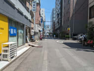 v20251007150704/fresh/building/J00100382206_23