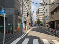 v20251007150704/fresh/building/J00100382207_24
