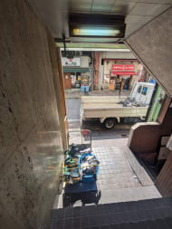 v20251007150704/fresh/building/J00100388417_8