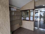 v20251007150704/fresh/building/J00100392919_13