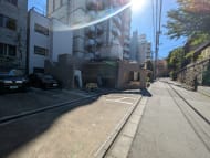 v20251007150704/fresh/building/J00100393273_12