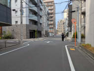 v20251007150704/fresh/building/J00100393957_14