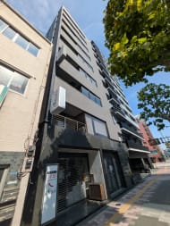v20251007150704/fresh/building/J00100401472_10