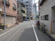 v20251007150704/fresh/building/J00100402103_17