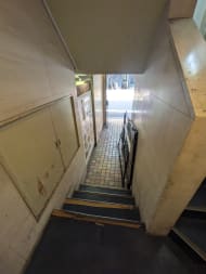 v20251007150704/fresh/building/J00100402462_9