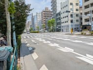 v20251007150704/fresh/building/J00100407263_2