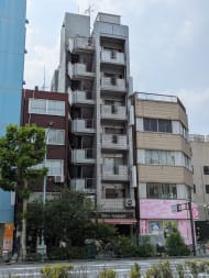 v20251007150704/fresh/building/J00100407263_7