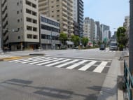 v20251007150704/fresh/building/J00100413658_15