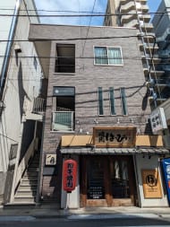 v20251007150704/fresh/building/J00100415823_1