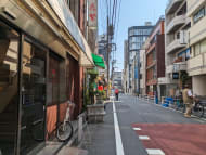 v20251007150704/fresh/building/J00100416138_11