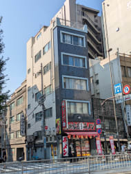 v20251007150704/fresh/building/J00100421305_5
