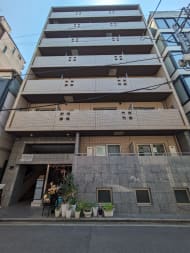 v20251007150704/fresh/building/J00100478742_8