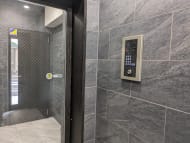 v20251007150704/fresh/building/J00100608716_14