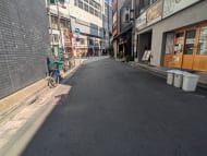 v20251008150720/fresh/building/J00100357477_2